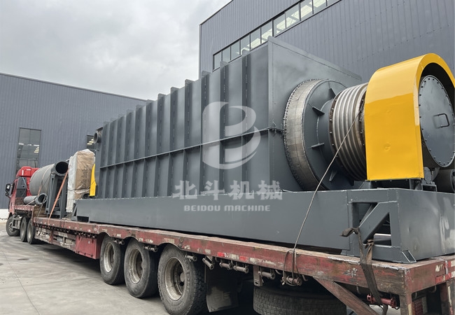 竹屑好色先生下载安装装车发货忙不停,及时交付福建客户